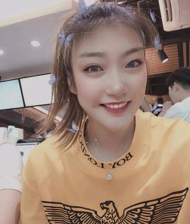 嗯啊h客厅hh教授h快穿男男
