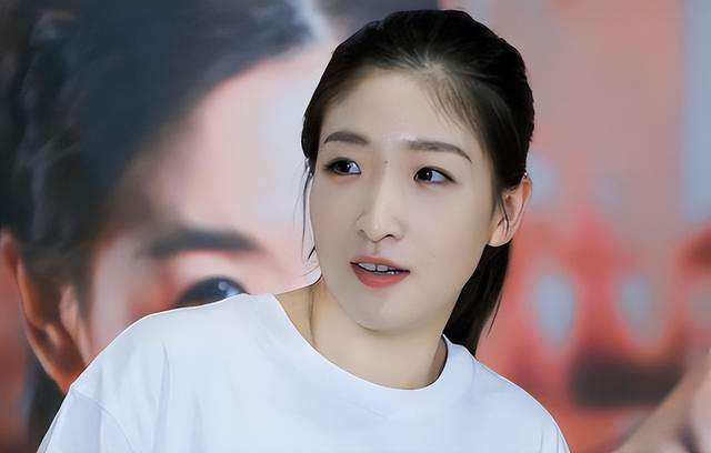 9877邪恶的女房东